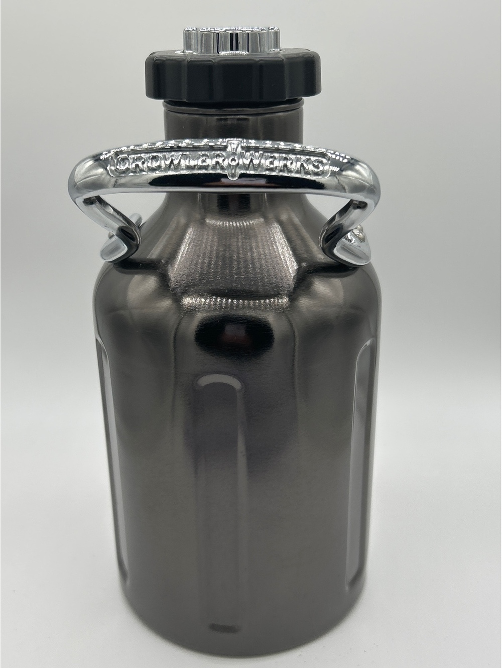 GrowlerWerks uKEG Nitro cold brew Growler with Tap and Pressure Gauge - Picture 5 of 9